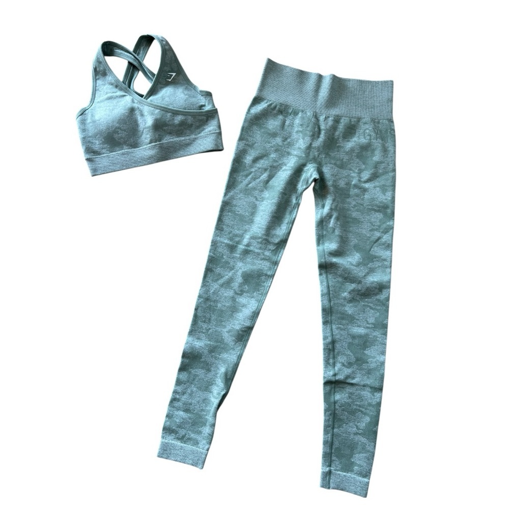 Gymshark Adapt Camo Seamless Set Women Small Sage Green